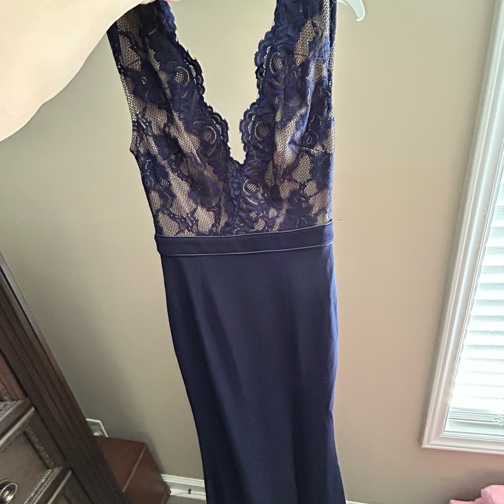 Blue Sheath Dress with Plunge Neckline for Cocktail Events